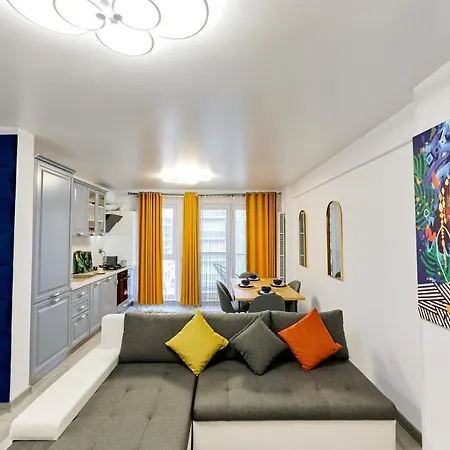 Evianne Apartment In Nord10- Free Pool & Parking Năvodari