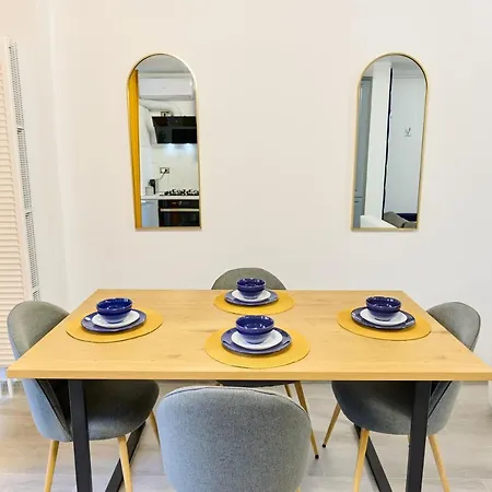 Evianne Apartment In Nord10- Free Pool & Parking