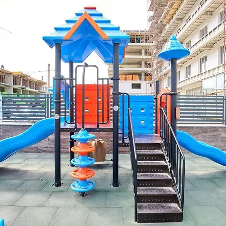 Apartmán Evianne Apartment In Nord10- Free Pool & Parking Năvodari