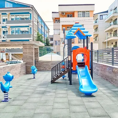 Evianne Apartment In Nord10- Free Pool & Parking Apartmán *