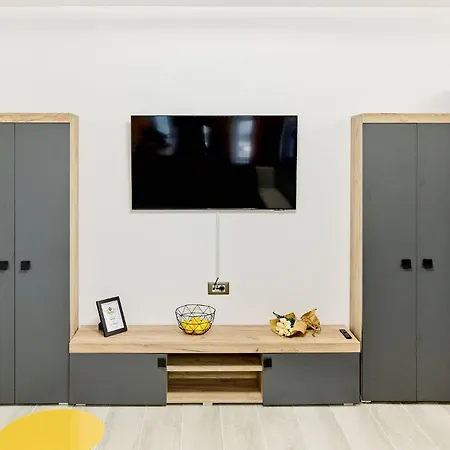 Apartmán Evianne Apartment In Nord10- Free Pool & Parking